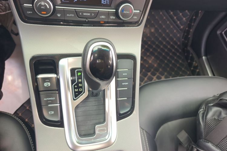 GEELY Emgrand GL 2018 #14 GEELY Emgrand GL 2018 car image #14