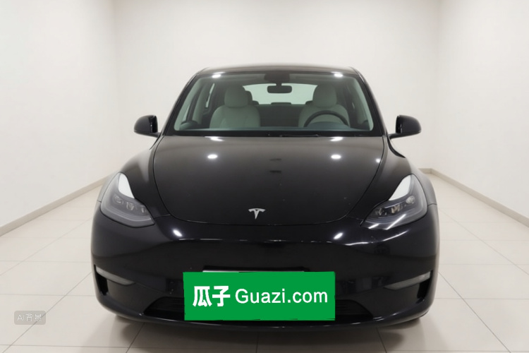 Tesla Model Y 2023 #3 Tesla Model Y 2023 immagine di auto #3