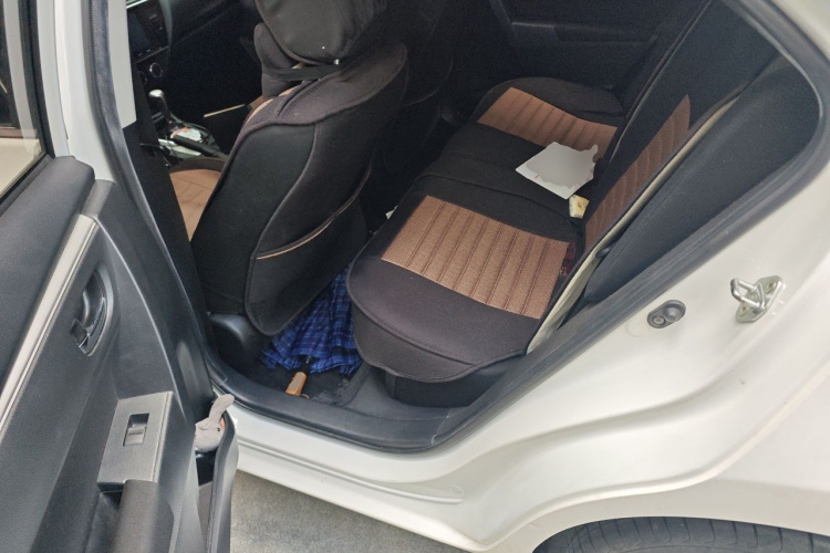 Toyota Corolla 2019 car image #10