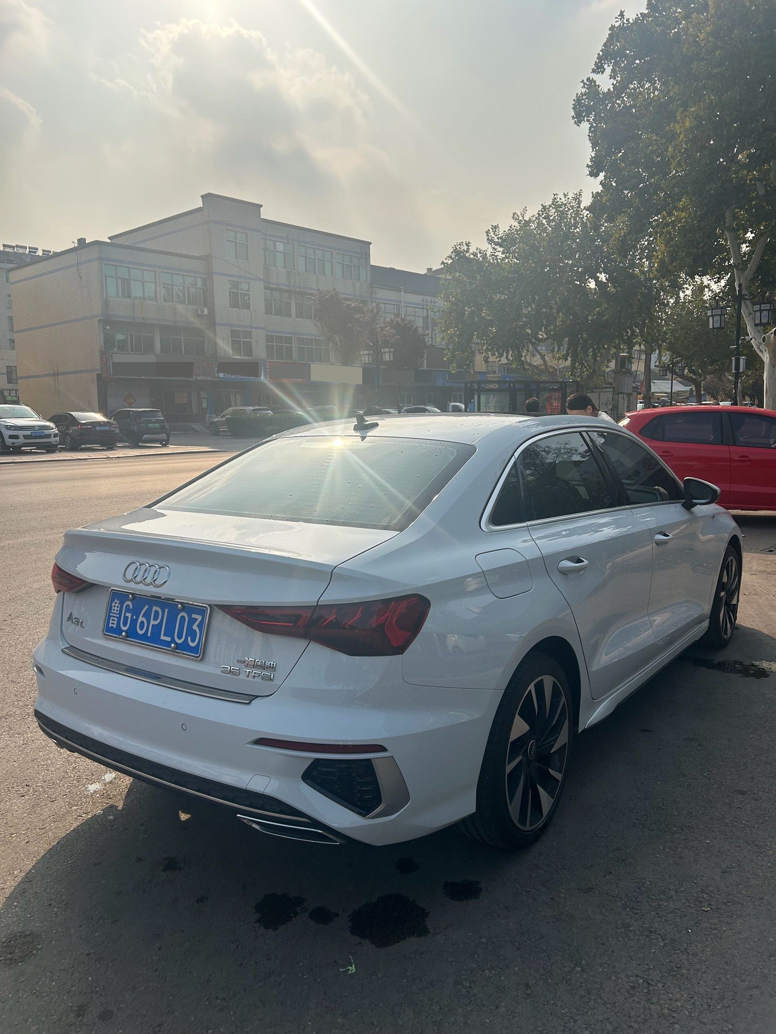 2023 изображение автомобиля #3