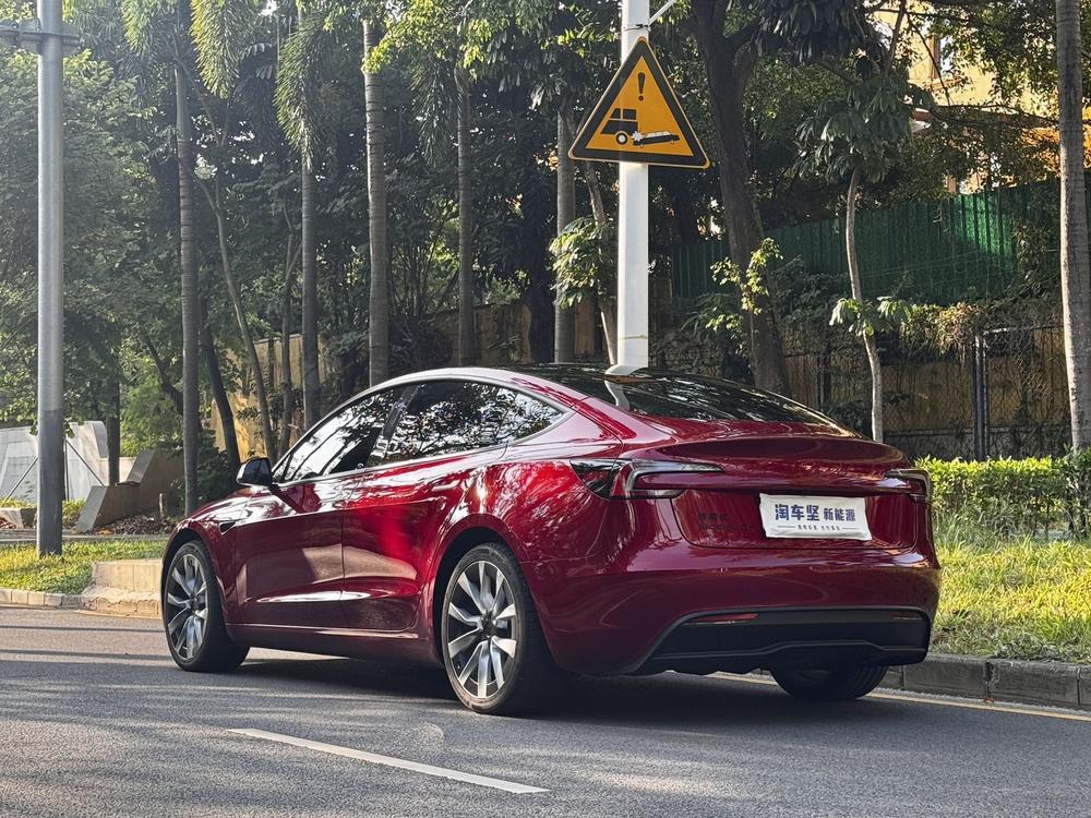 特斯拉 Model 3 2026 汽车图片 #4