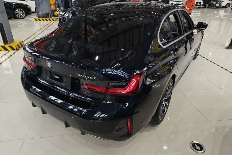 BMW 3 Series 2022 #7 BMW 3 Series 2022 car image #7