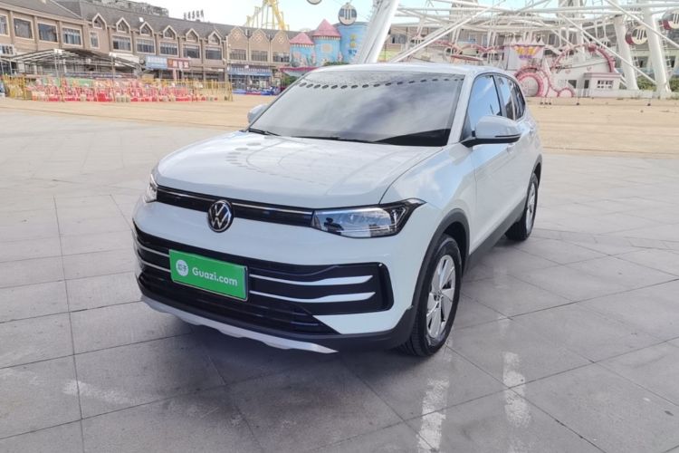 Volkswagen Tharu 2025 car image #2