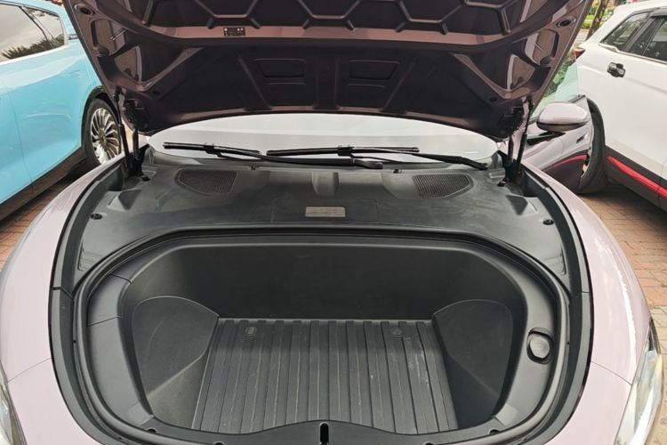 MI SU7 2025 immagine di auto #20