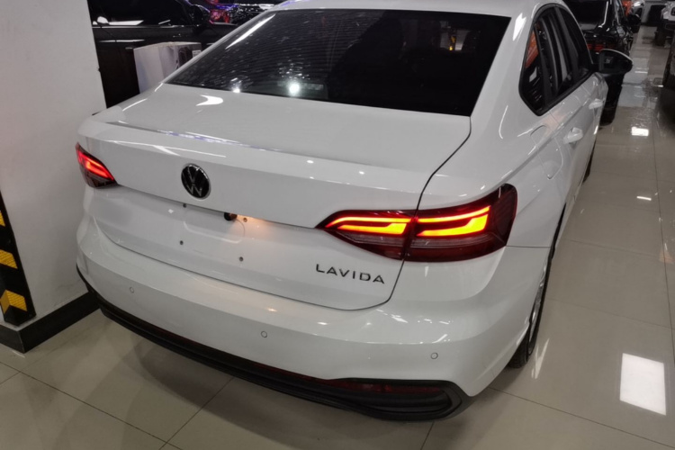 Volkswagen Lavida 2022 #6 Volkswagen Lavida 2022 car image #6