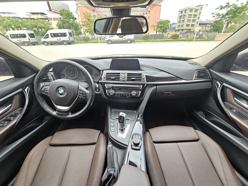 BMW 3 Series 2017 #6 BMW 3 Series 2017 car image #6