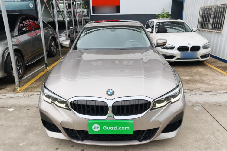 BMW 3 Series 2020 #3 BMW 3 Series 2020 car image #3