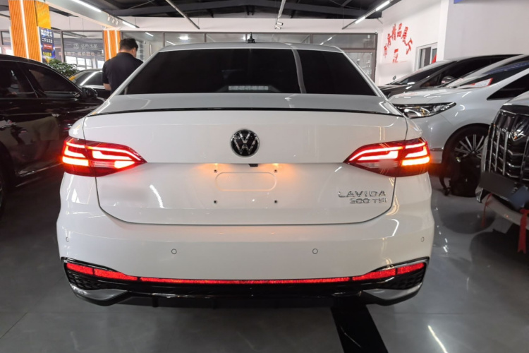 Volkswagen Lavida 2024 car image #6