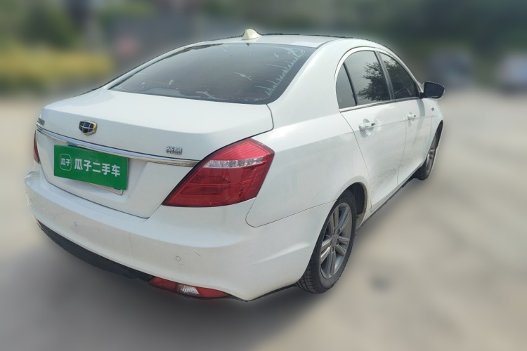 GEELY Emgrand 2017 car image #7