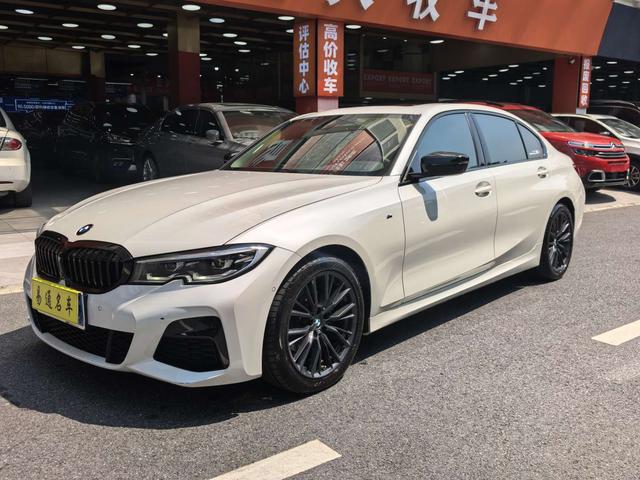 BMW 3 Series 2020 car image #24