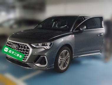 Audi Q3 2026 car image 