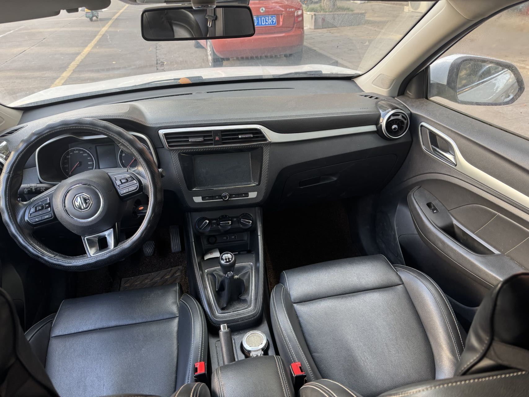 MG ZS 2017 #5 MG ZS 2017 car image #5