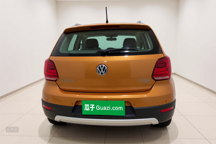 Volkswagen Polo 2016 car image #6