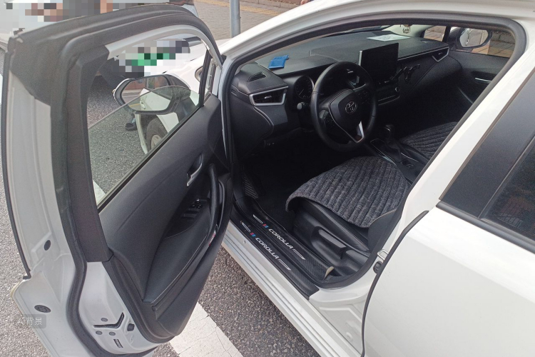 Toyota Corolla 2020 car image #18