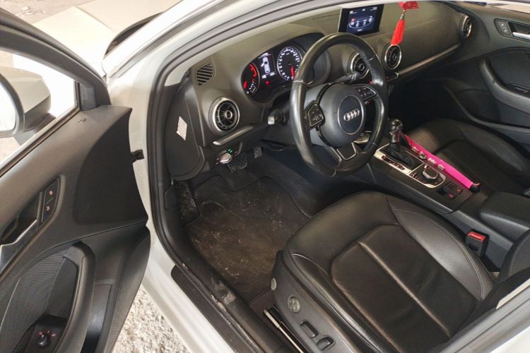 Audi A3 2016 imagen de coche #16
