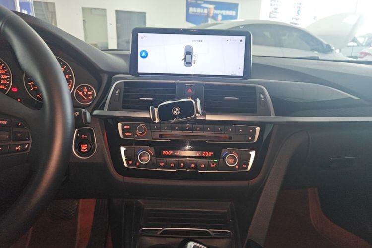 BMW 3 Series 2016 car image #13