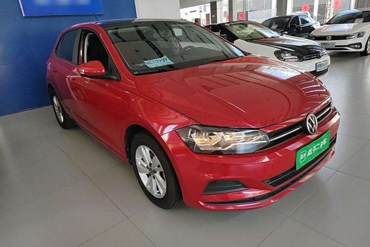 Volkswagen Polo 2021 car image #4