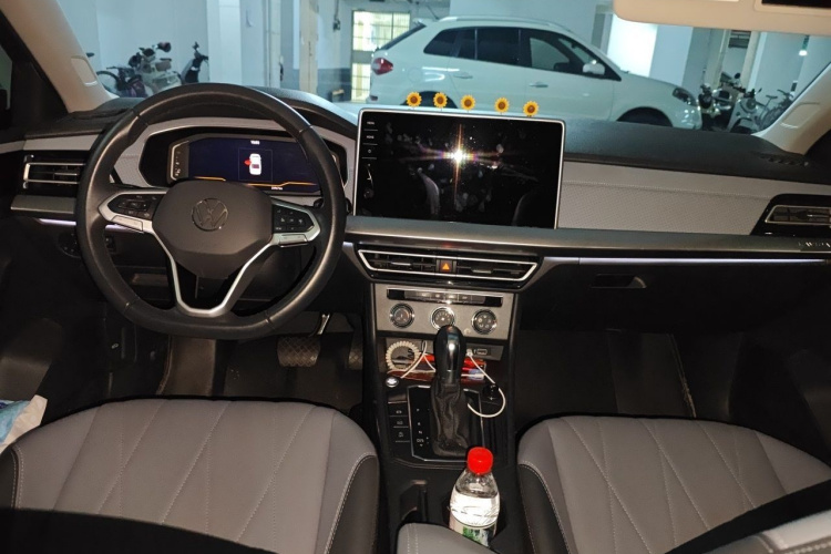 Volkswagen Lavida 2022 car image #7