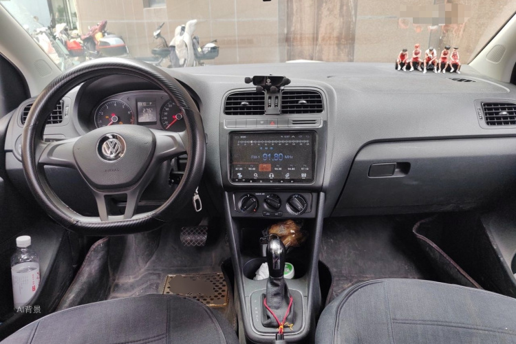 Volkswagen Polo 2017 #11 Volkswagen Polo 2017 car image #11