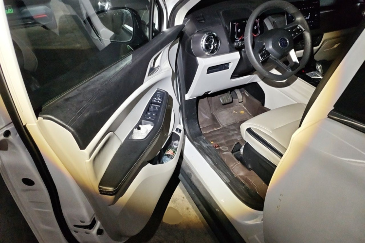 BYD Yuan Pro 2021 #9 BYD Yuan Pro 2021 car image #9