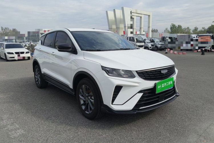GEELY Coolray 2025 #4 GEELY Coolray 2025 car image #4