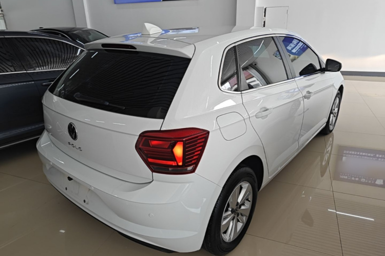 Volkswagen Polo 2023 car image #7