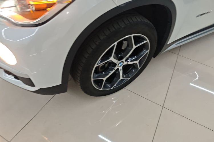 BMW X1 2018 #9 BMW X1 2018 car image #9