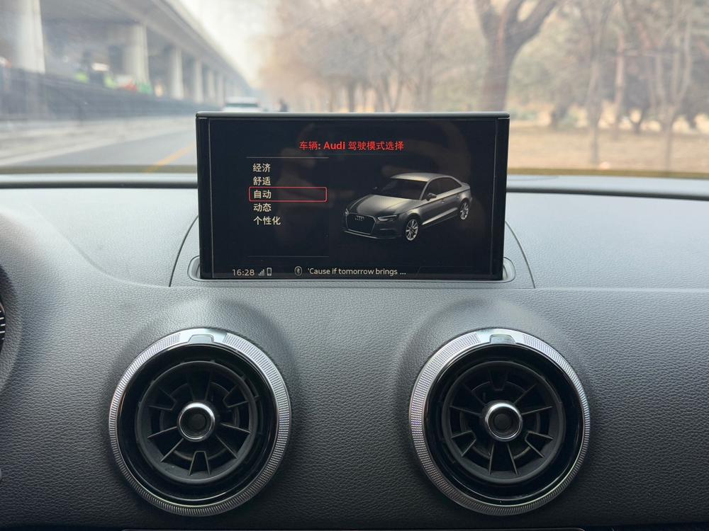 Audi A3 2018 #16 Audi A3 2018 car image #16