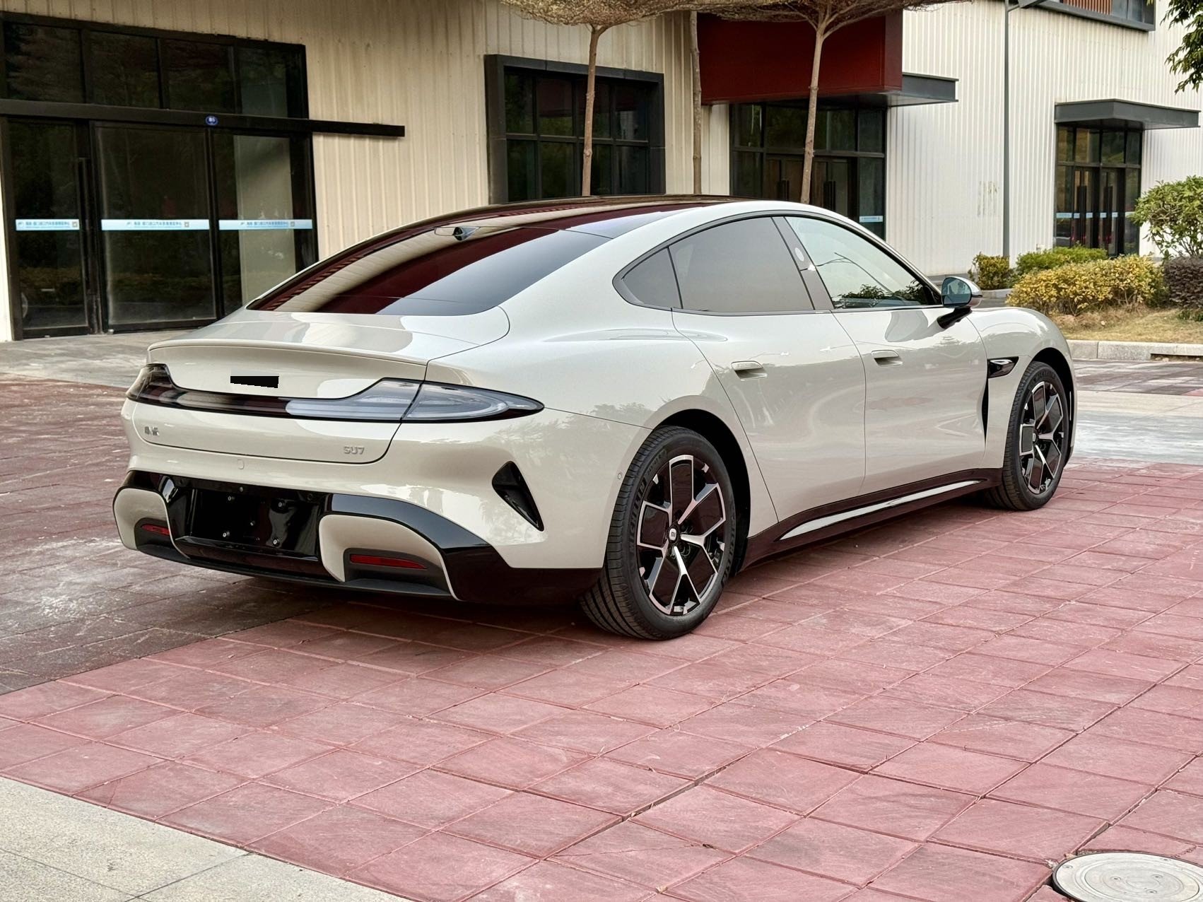 小米汽车 小米SU7 2025 汽车图片 #9