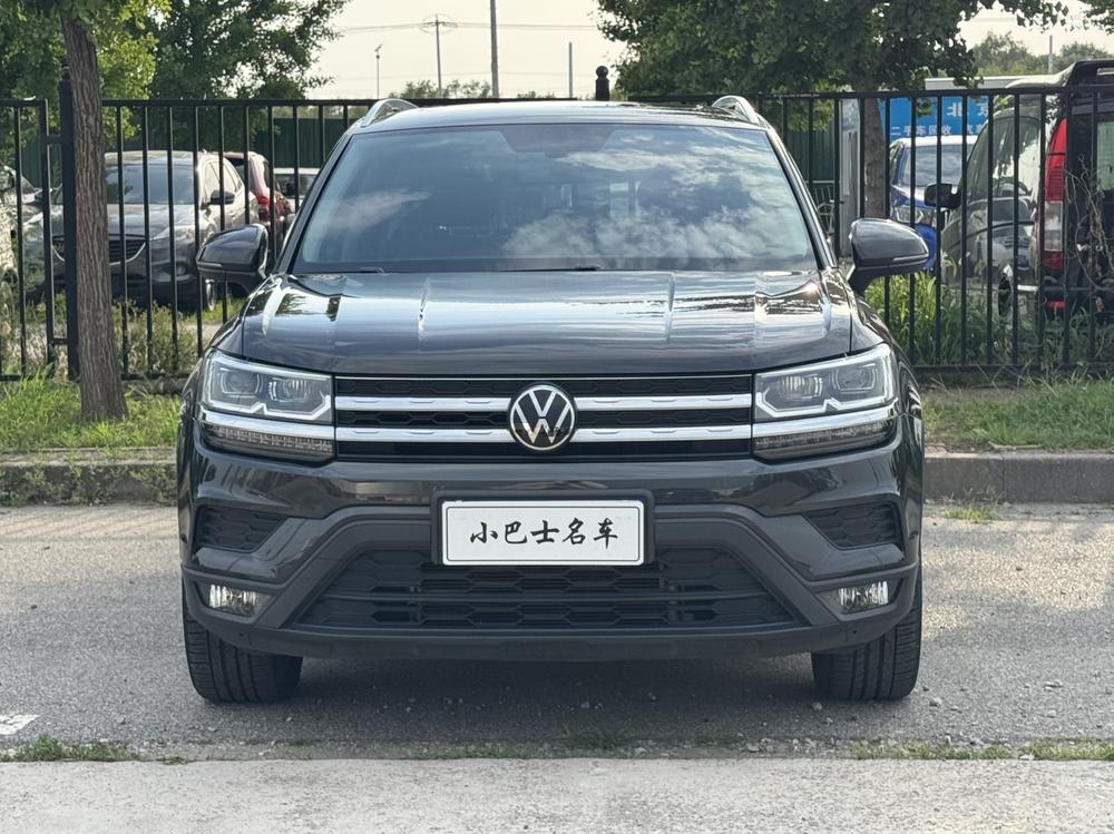 Volkswagen Tharu 2022 immagine di auto #2