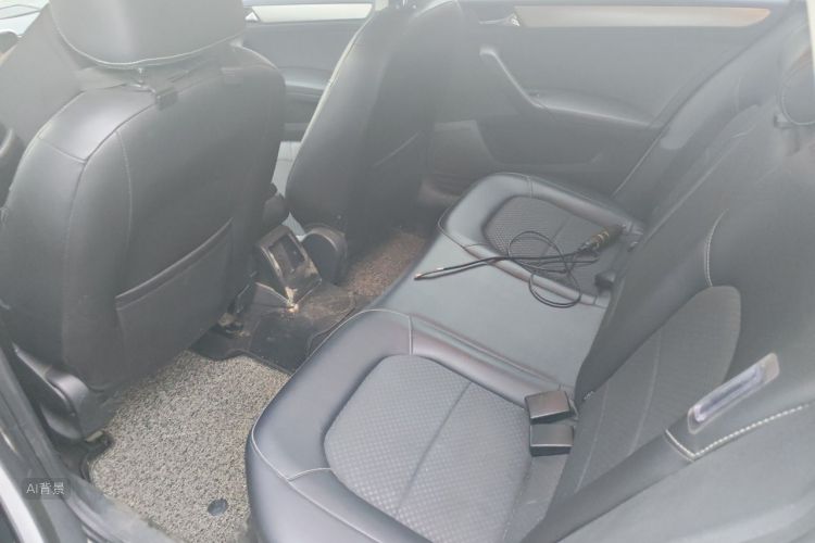 Volkswagen Santana 2016 car image #19