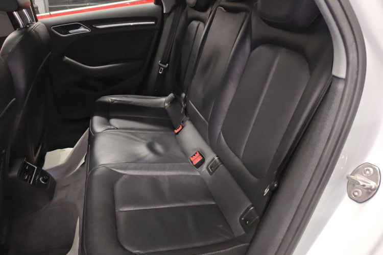Audi A3 2020 car image #17