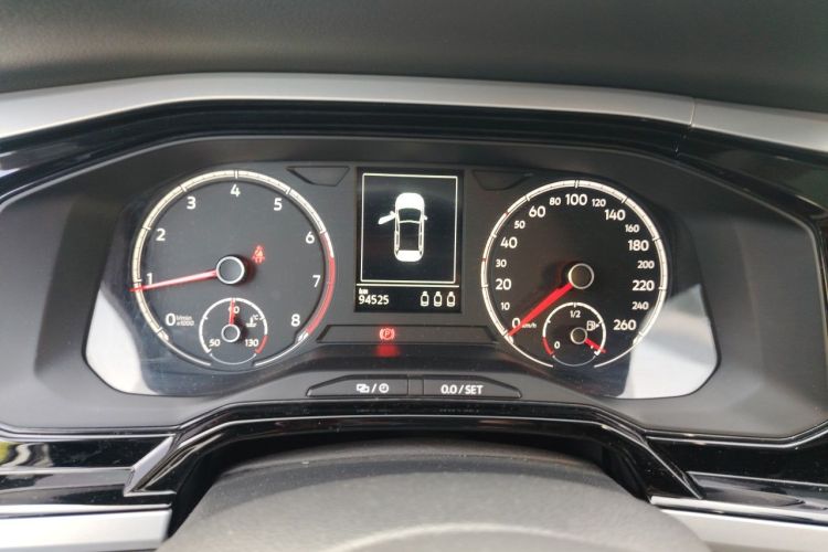 Volkswagen Polo 2021 car image #12