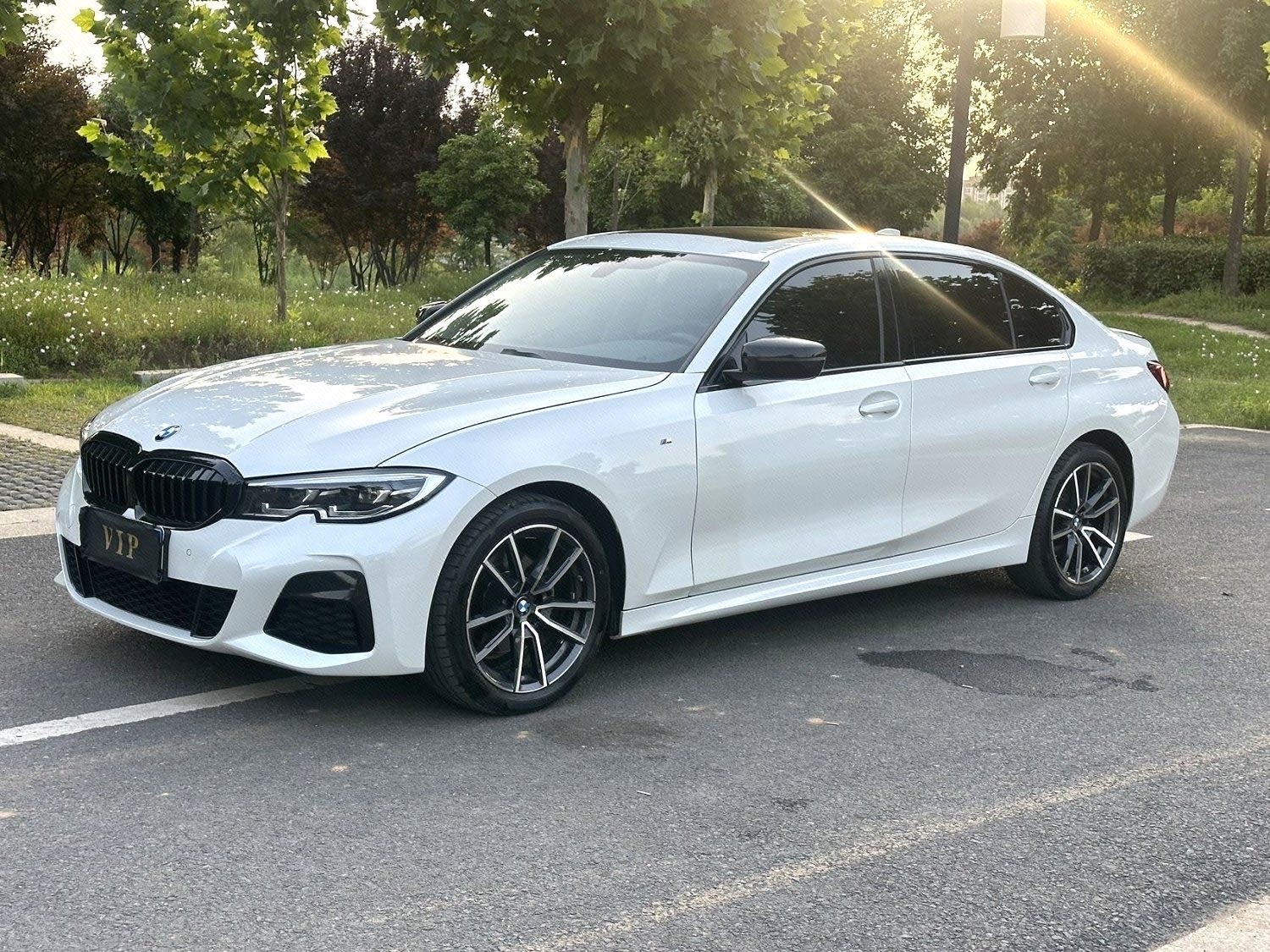 BMW 3 Series 2022 car image 