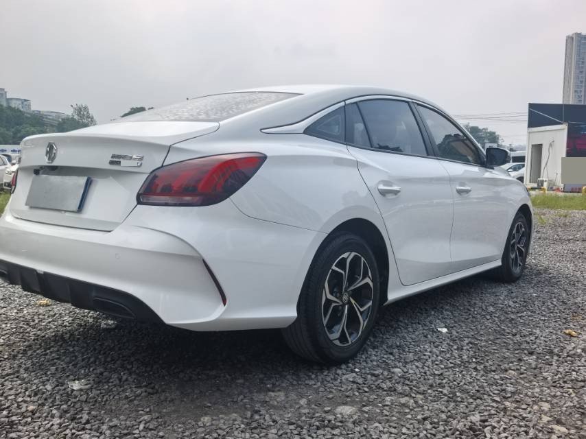 MG 5 2022 imagen de coche #6