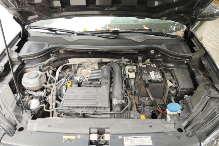 Volkswagen Tharu 2021 car image #22