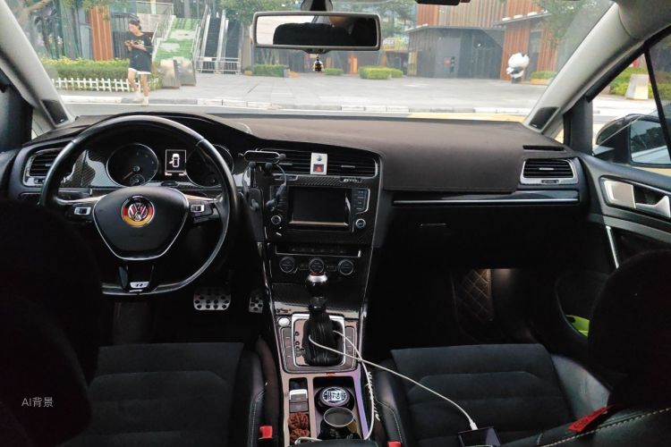 Volkswagen Golf 2015 car image #11