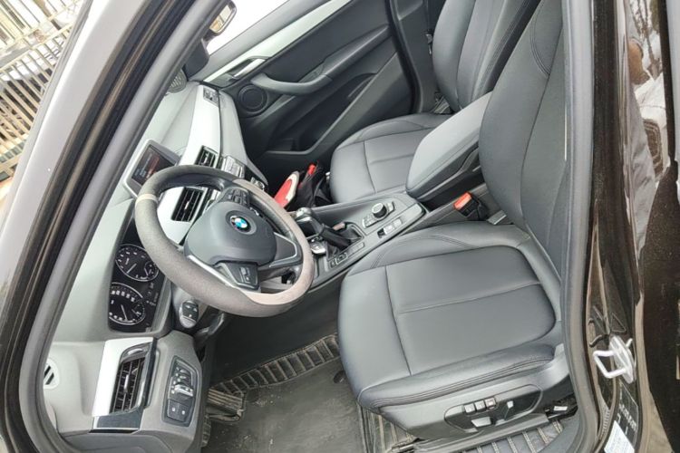 BMW X1 2018 صورة سيارة #15