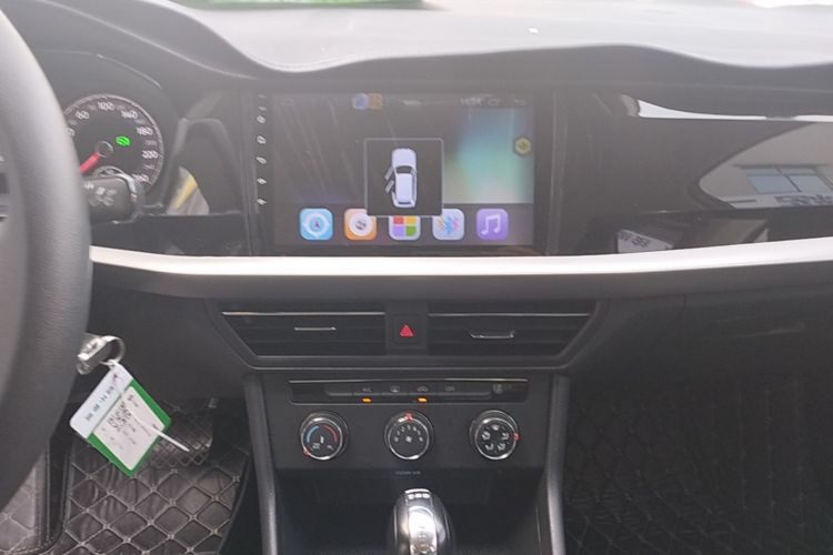 Volkswagen Lavida 2020 car image #17
