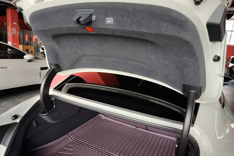 MI SU7 2025 car image #21