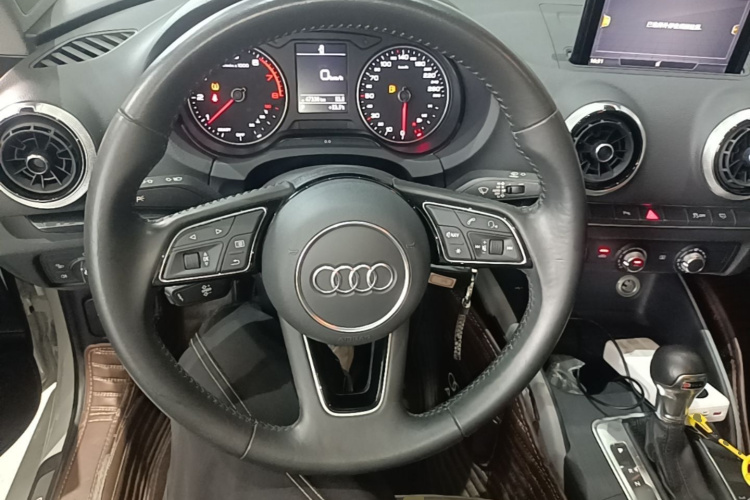 Audi A3 2021 car image #11