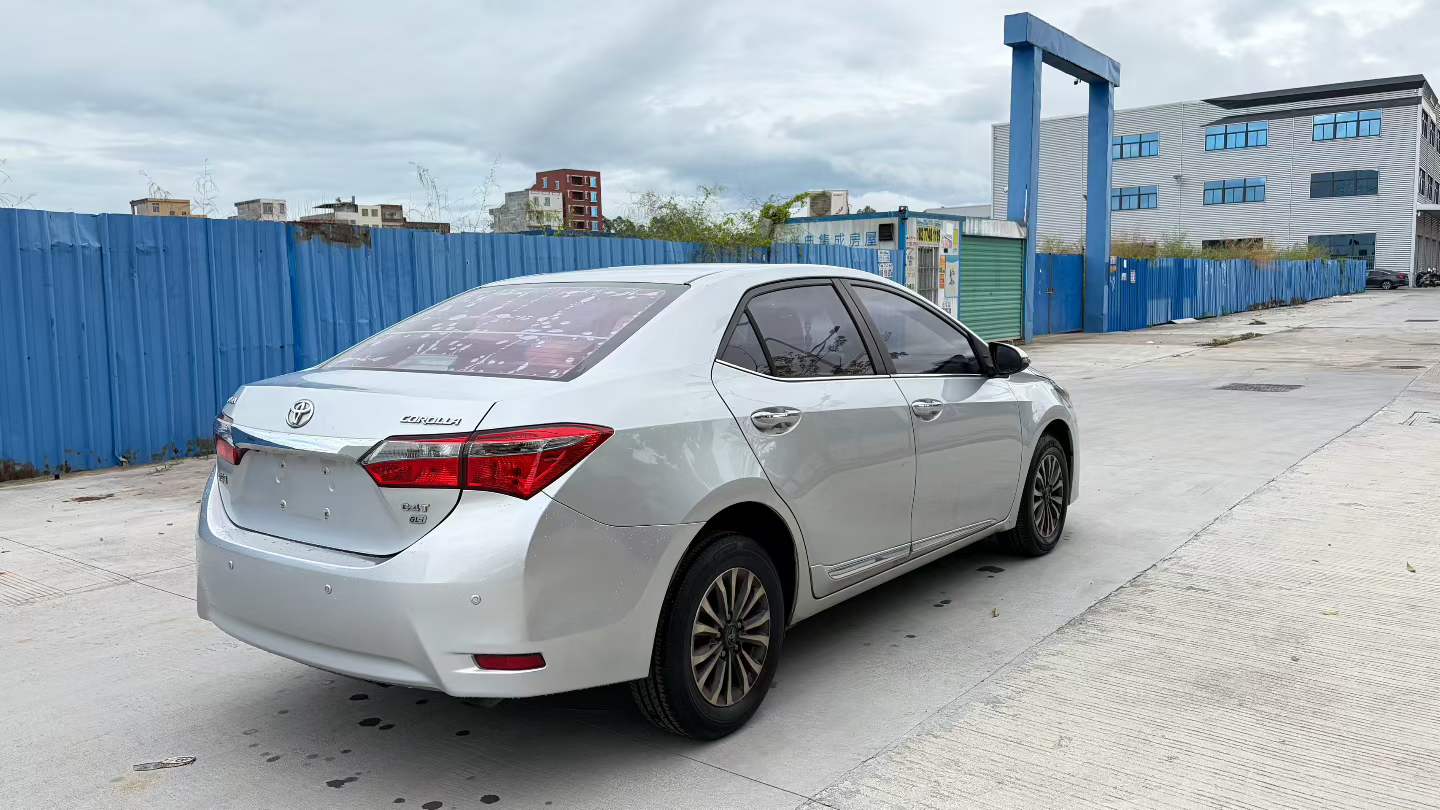 Toyota Corolla 2017 #4 Toyota Corolla 2017 car image #4