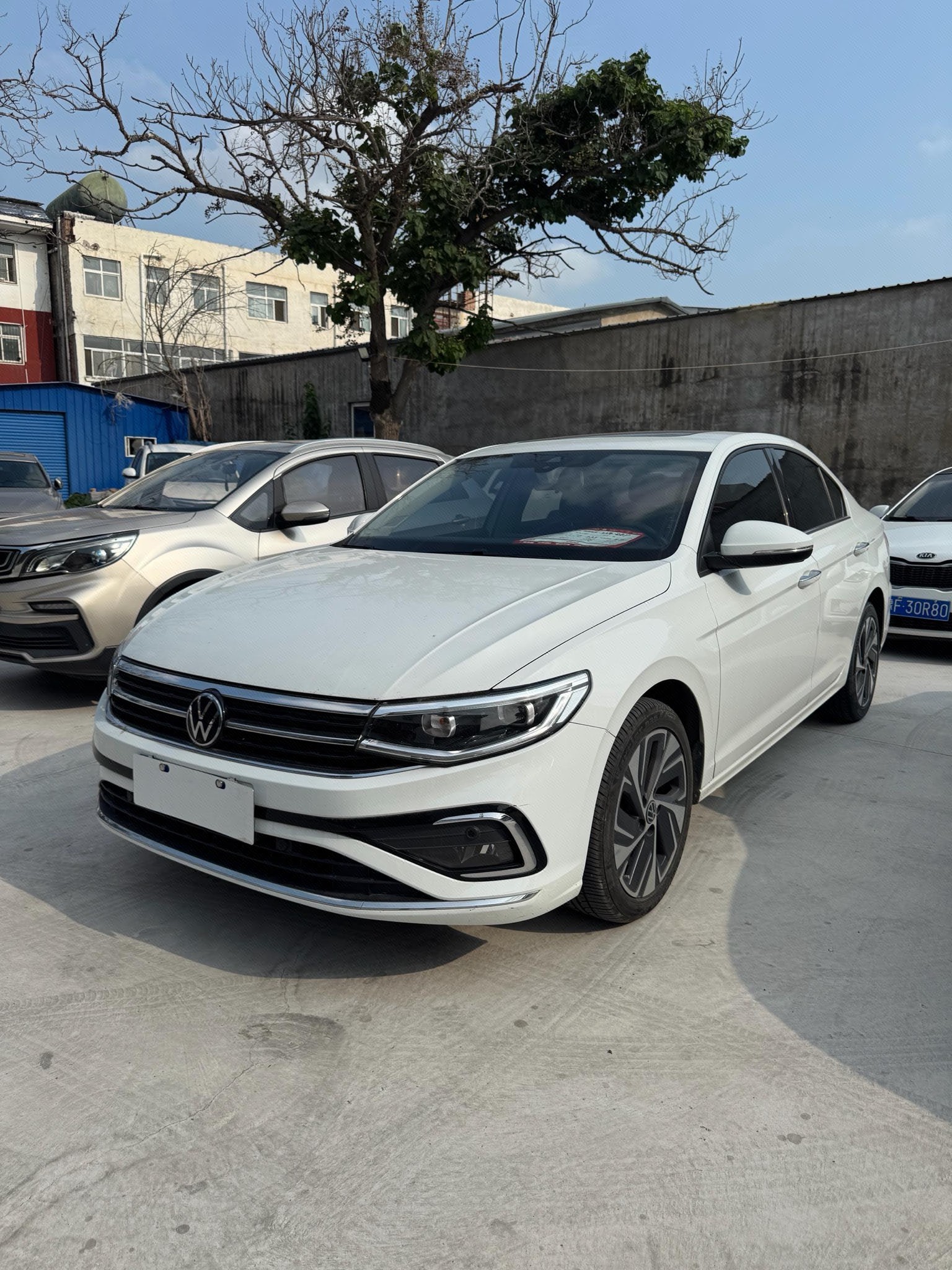2022 2022 car image