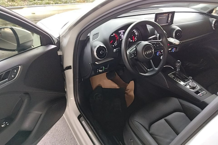 Audi A3 2019 #16 Audi A3 2019 car image #16
