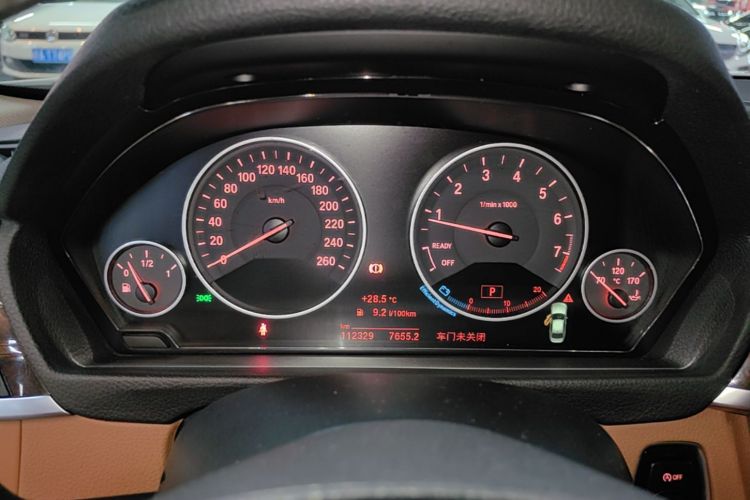 BMW 3 Series 2015 #16 BMW 3 Series 2015 car image #16