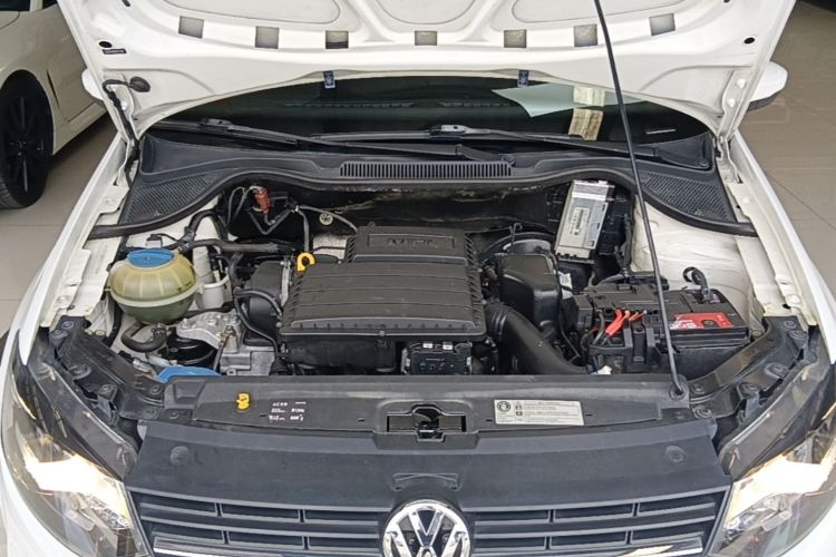 Volkswagen Polo 2018 car image #20