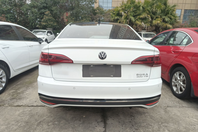 Volkswagen Bora 2023 car image #6