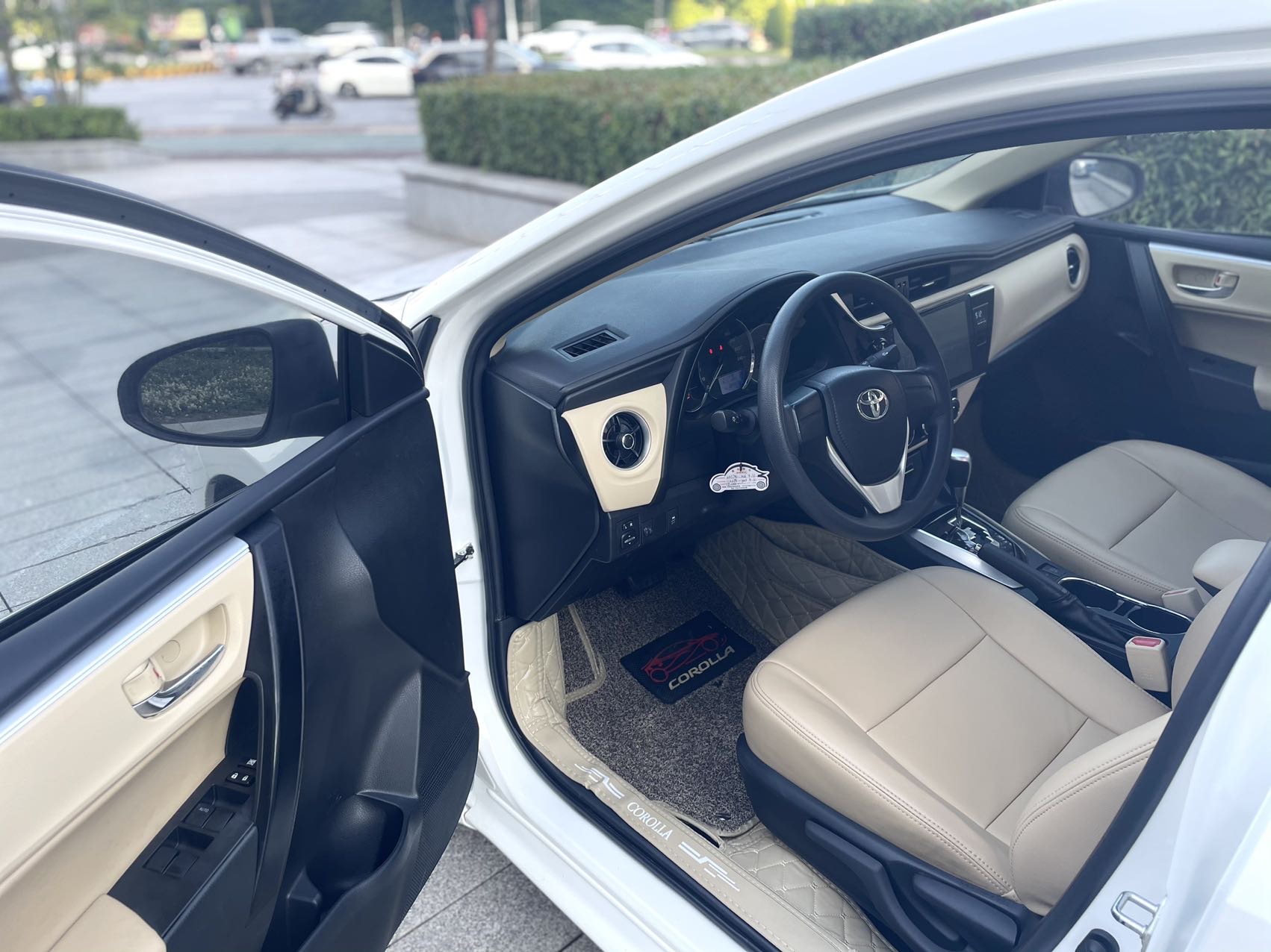 Toyota Corolla 2018 #4 Toyota Corolla 2018 car image #4