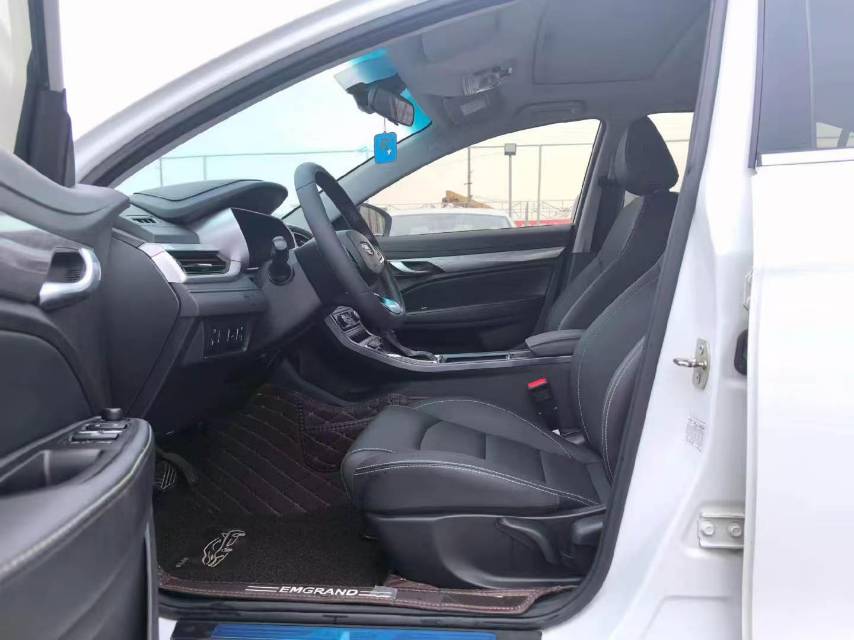 GEELY Emgrand 2020 #4 GEELY Emgrand 2020 car image #4