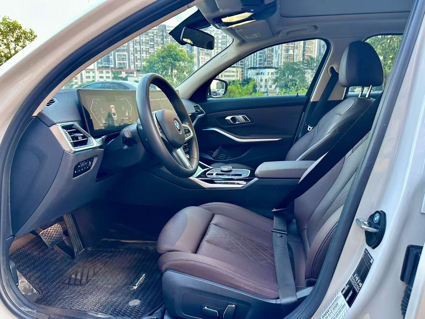 BMW i3 2024 car image #4